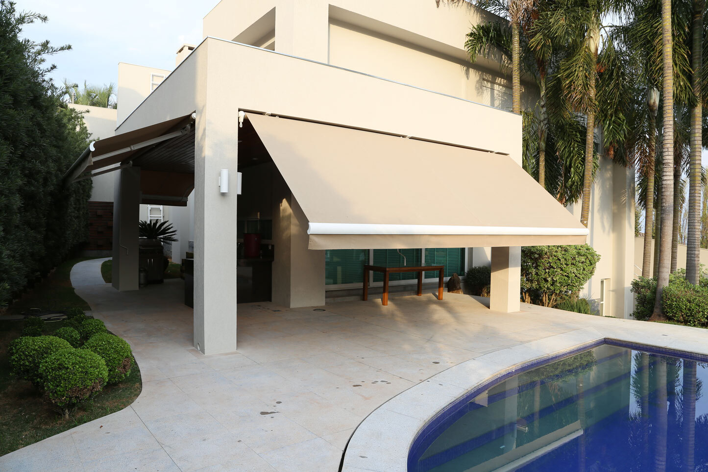 Toldo Resistente